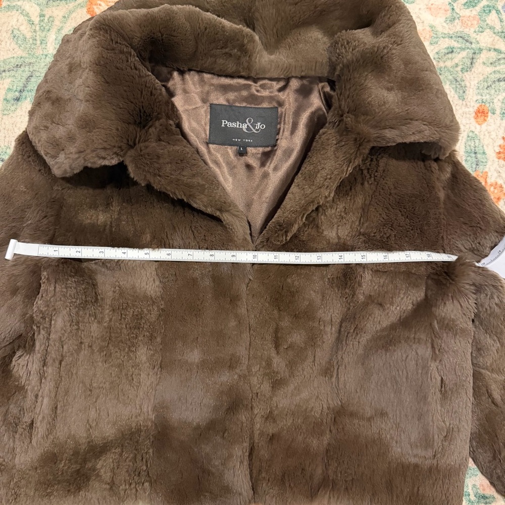 NEW Chocolate Espresso Brown Genuine  Rabbit Fur Oversized Cropped Coat - Picture 8 of 8